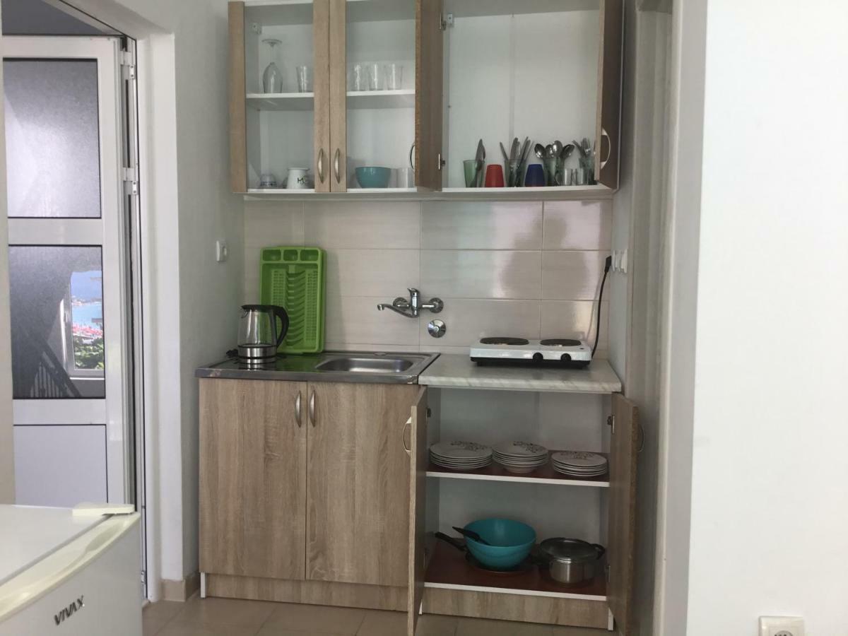 Dk Apartmani Dobra Voda Eksteriør bilde